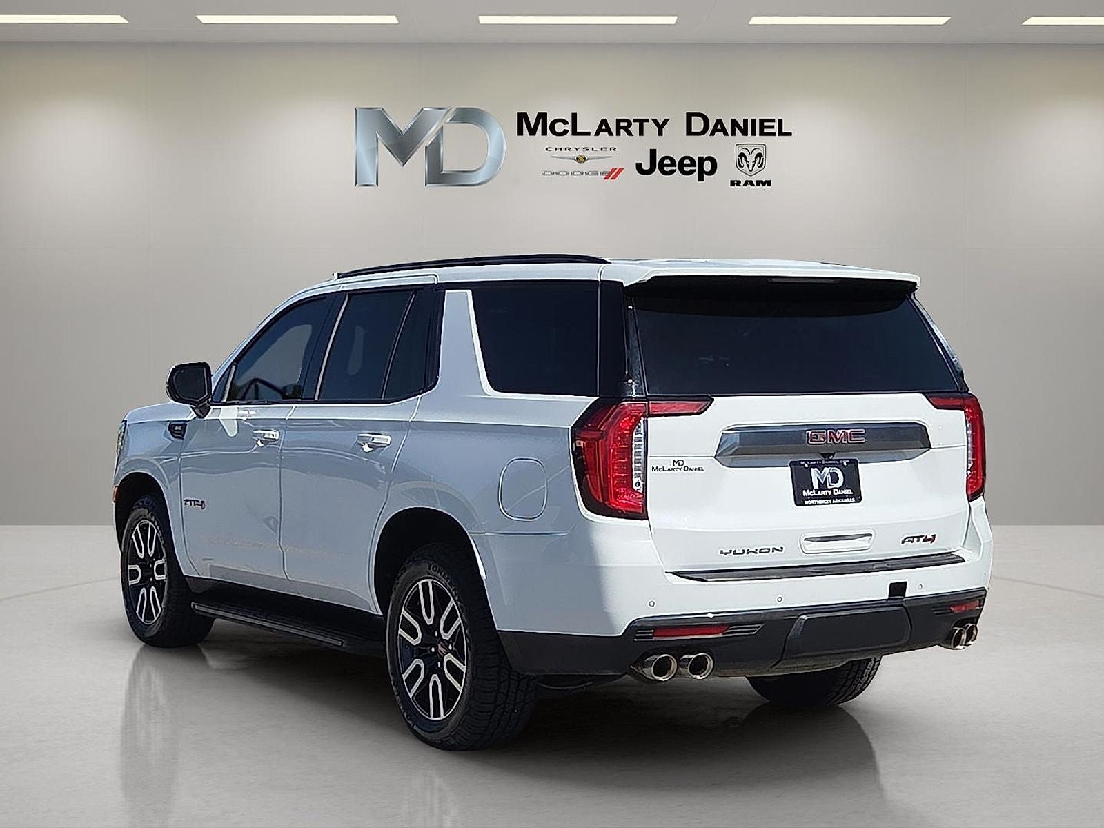 2022 GMC Yukon 4WD AT4