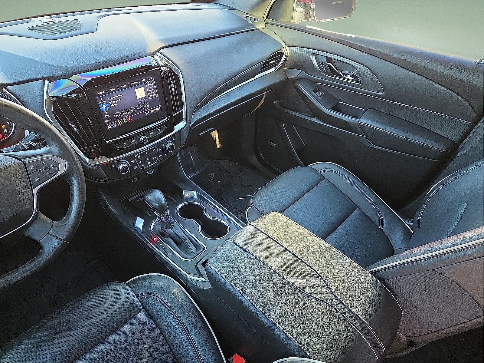 2022 Chevrolet Traverse AWD Premier