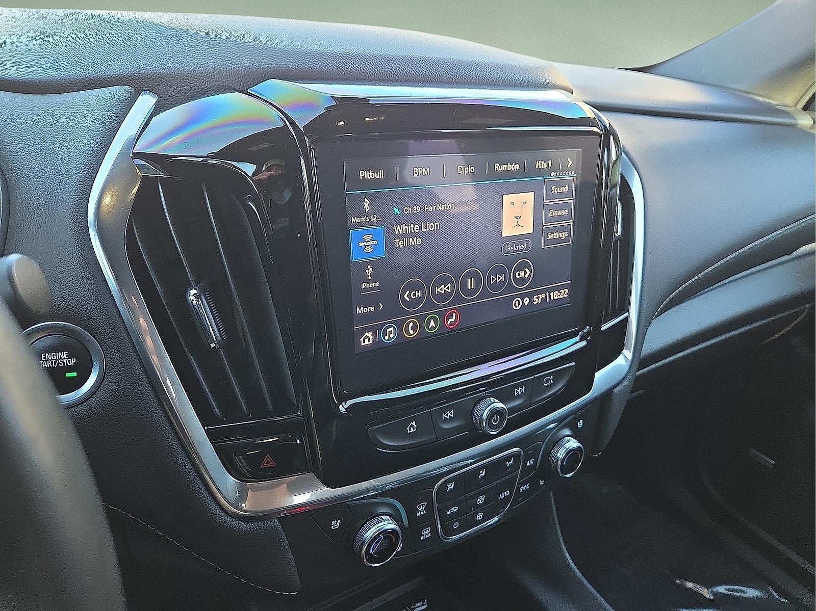 2022 Chevrolet Traverse AWD Premier