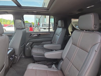 2025 Chevrolet Suburban 4WD High Country