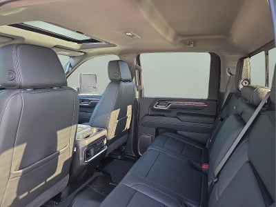 2025 GMC Sierra 2500HD 4WD Crew Cab Standard Bed Denali