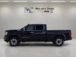 2025 GMC Sierra 2500HD 4WD Crew Cab Standard Bed Denali