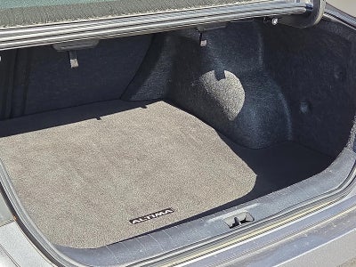 2023 Nissan Altima SL FWD