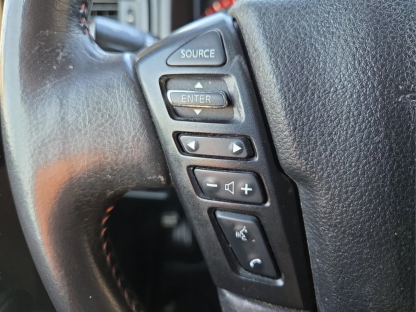 2021 Nissan TITAN Crew Cab PRO-4X 4x4