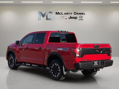 2021 Nissan TITAN Crew Cab PRO-4X 4x4