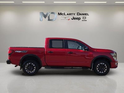 2021 Nissan TITAN Crew Cab PRO-4X 4x4