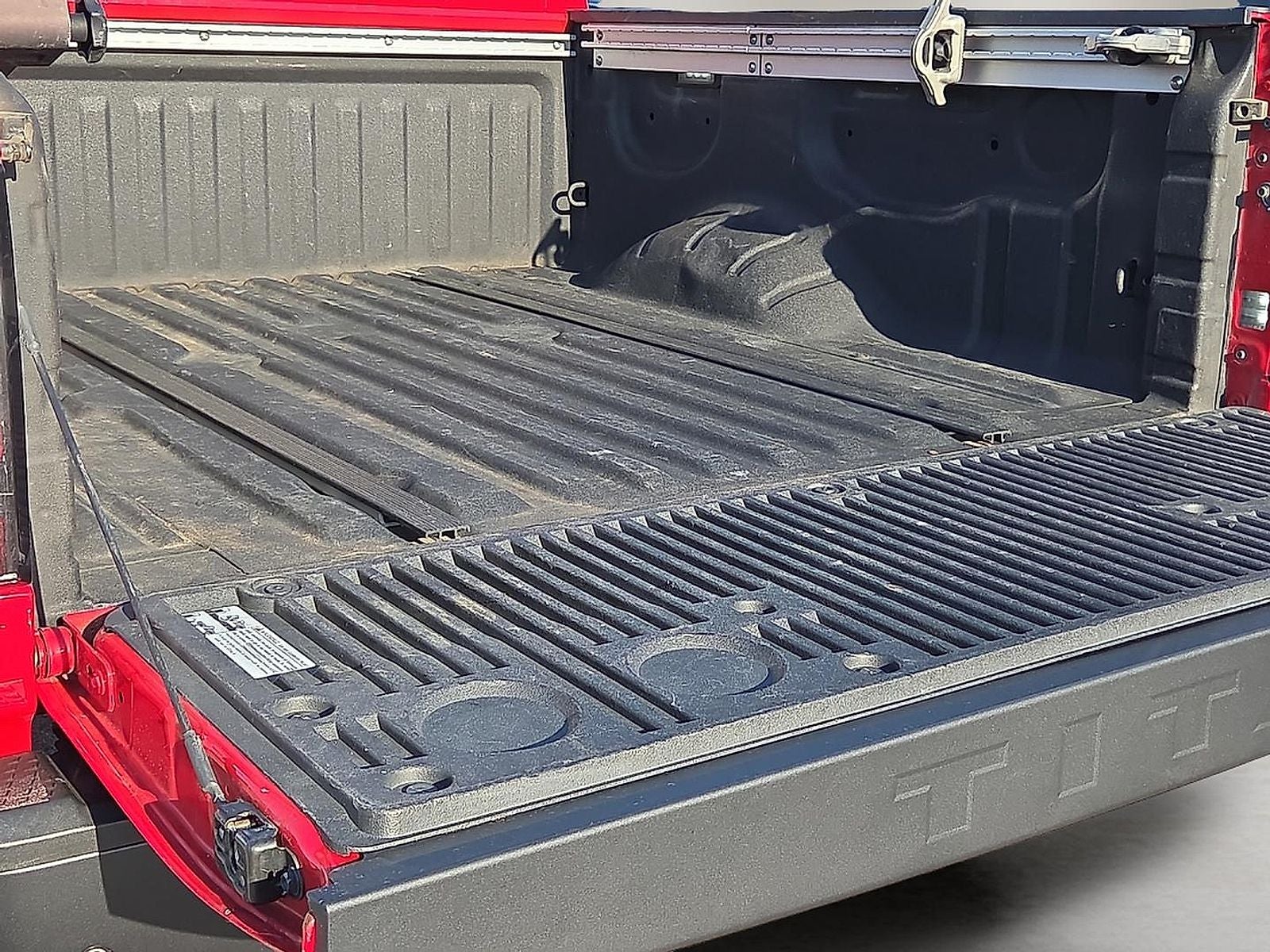 2021 Nissan TITAN Crew Cab PRO-4X 4x4