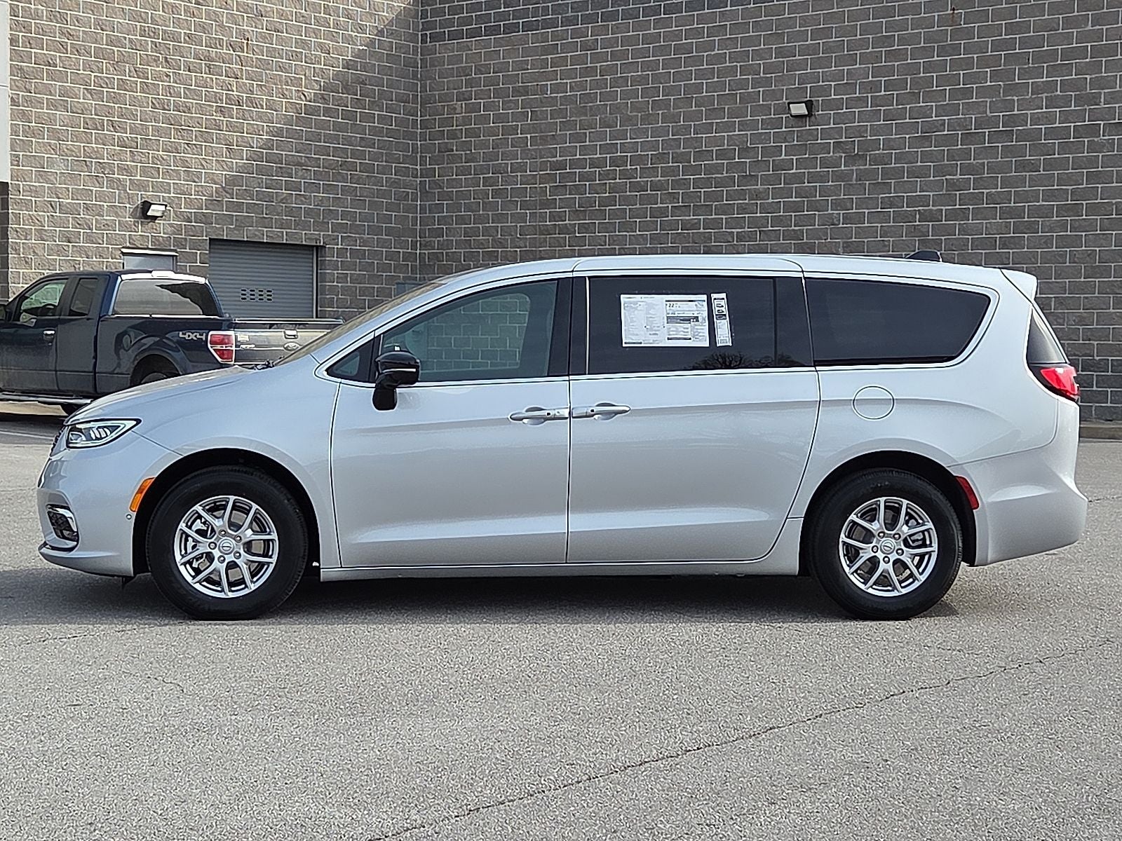 2026 Chrysler Pacifica PACIFICA SELECT