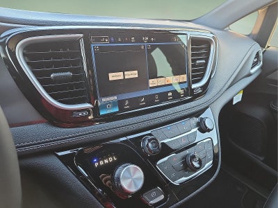 2026 Chrysler Pacifica PACIFICA SELECT AWD