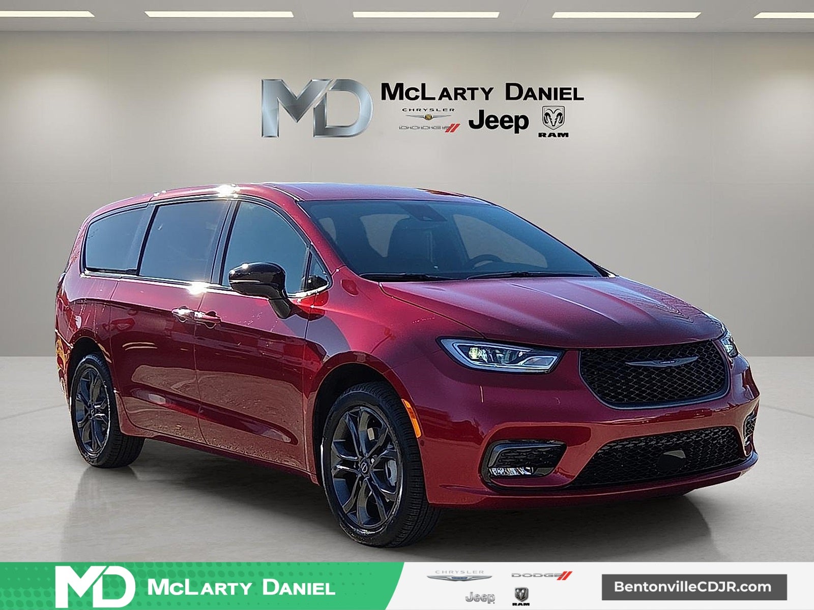 2026 Chrysler Pacifica PACIFICA SELECT AWD