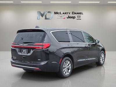 2026 Chrysler Pacifica PACIFICA SELECT AWD