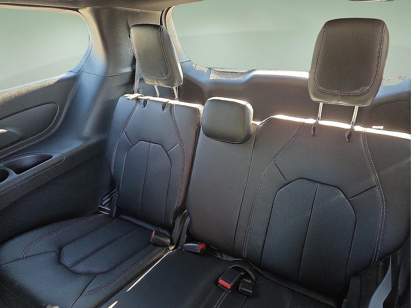 2026 Chrysler Pacifica PACIFICA SELECT AWD