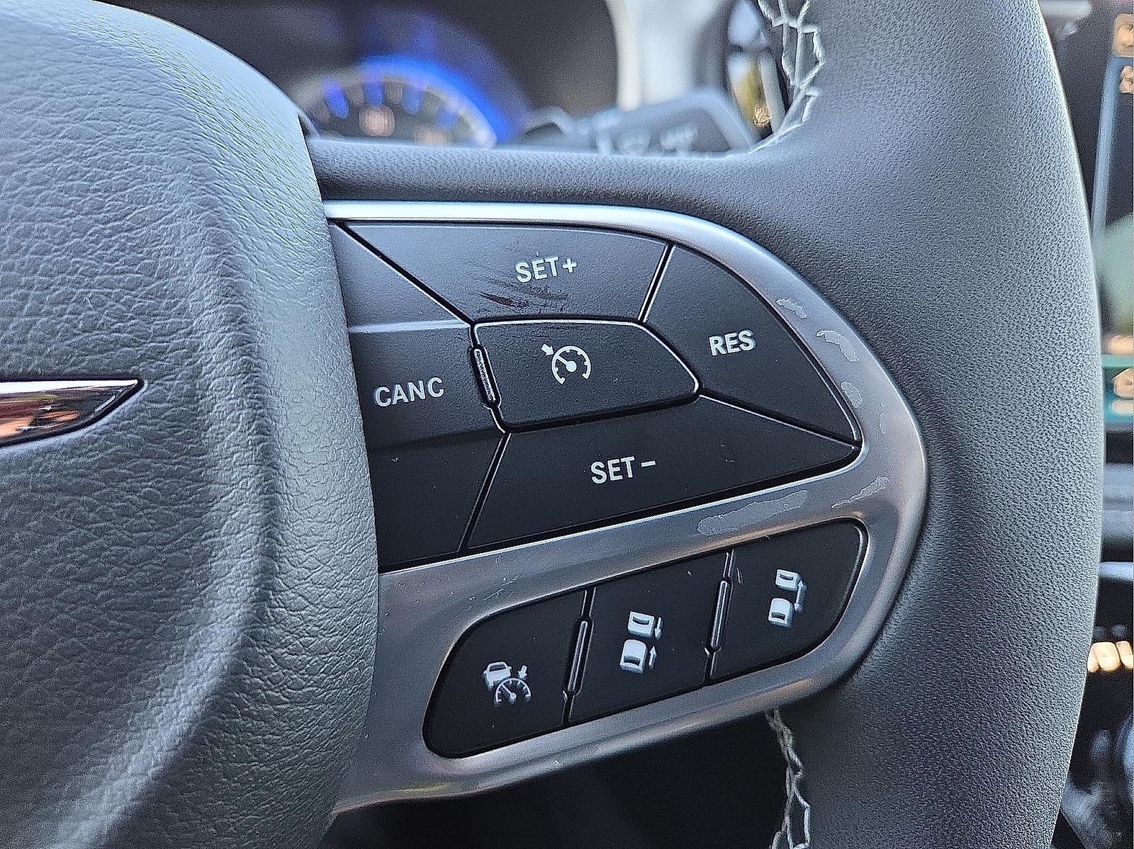 2026 Chrysler Pacifica PACIFICA SELECT AWD