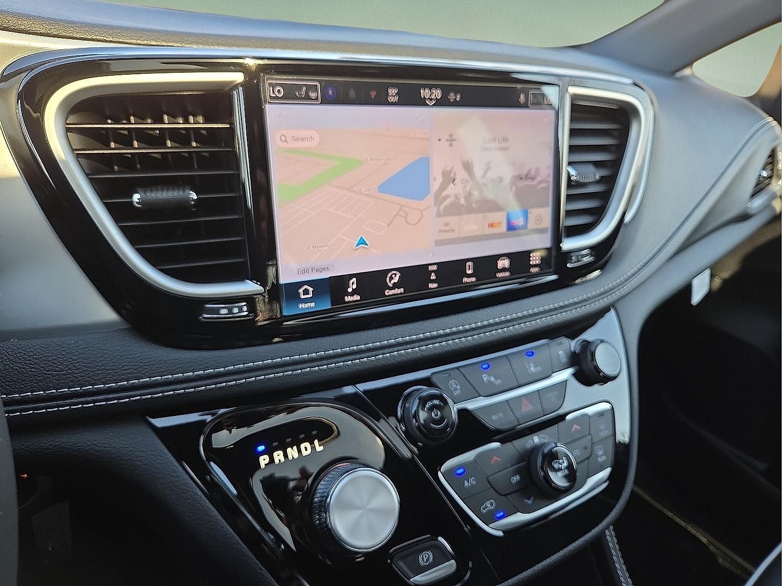 2026 Chrysler Pacifica PACIFICA LIMITED AWD