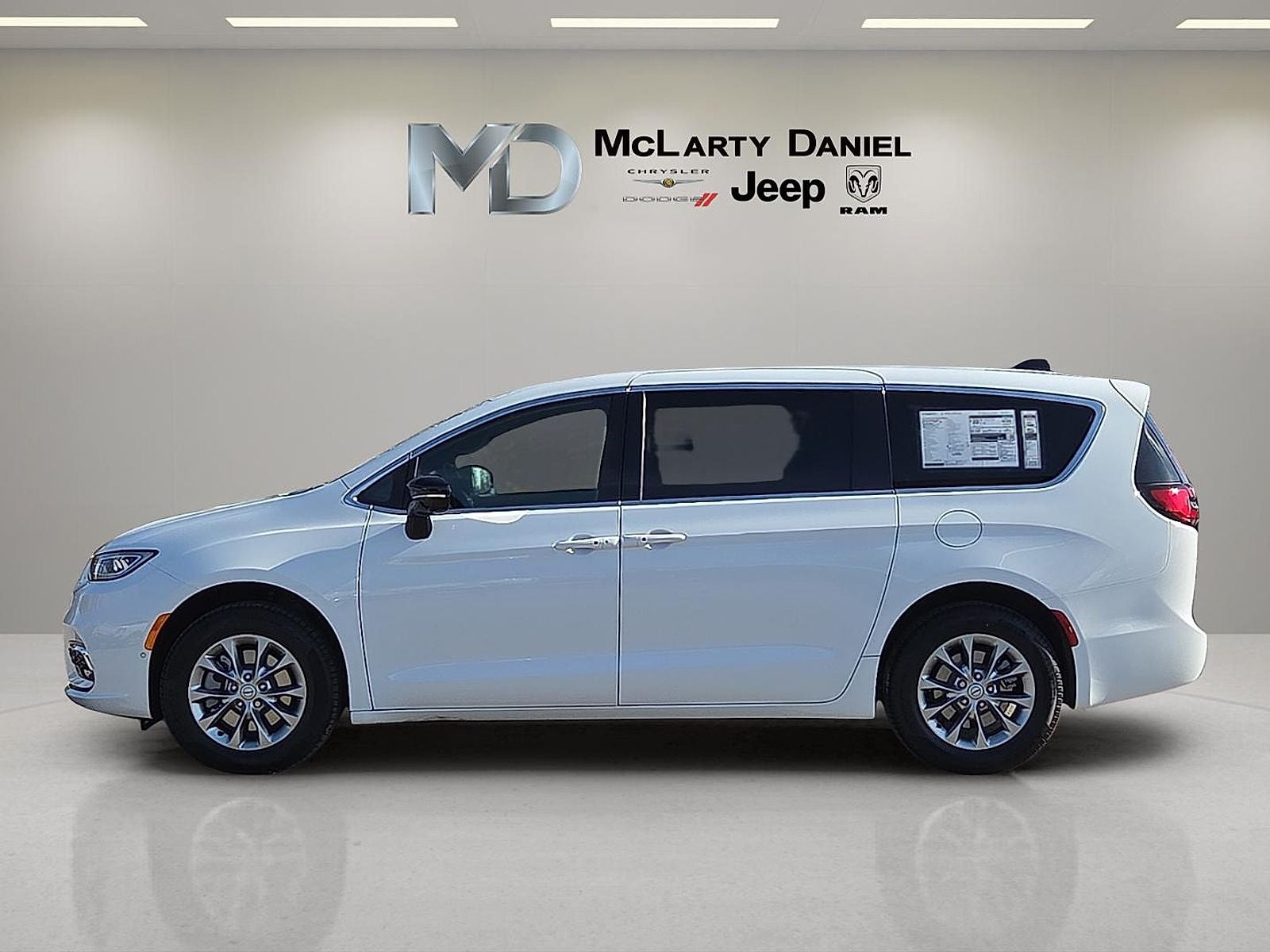 2026 Chrysler Pacifica PACIFICA LIMITED AWD