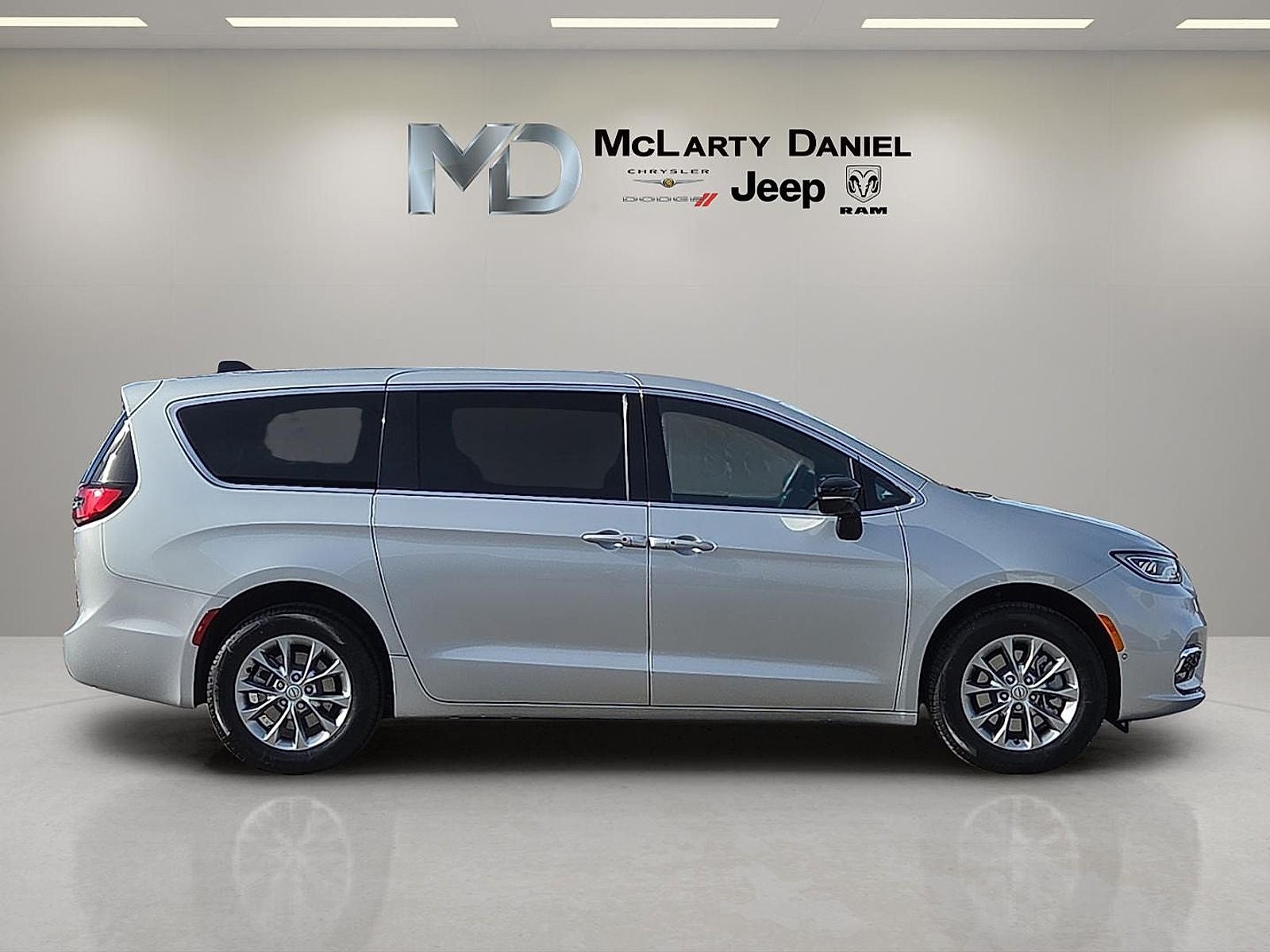 2026 Chrysler Pacifica PACIFICA LIMITED AWD