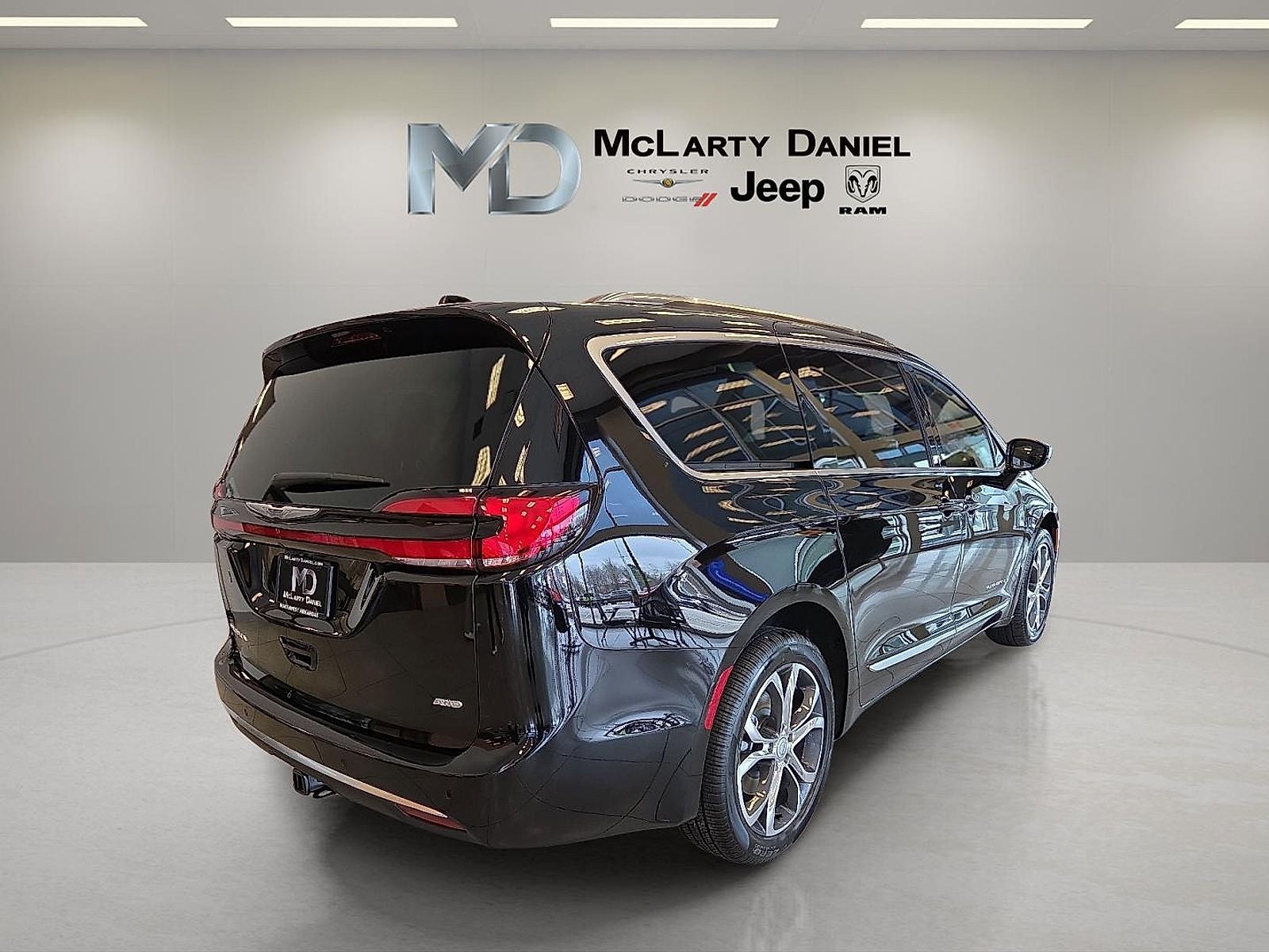 2026 Chrysler Pacifica PACIFICA PINNACLE AWD