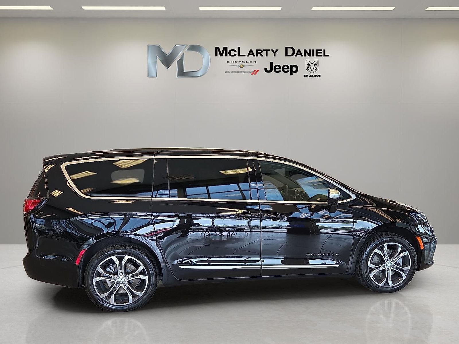 2026 Chrysler Pacifica PACIFICA PINNACLE AWD