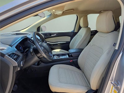 2020 Ford Edge SE