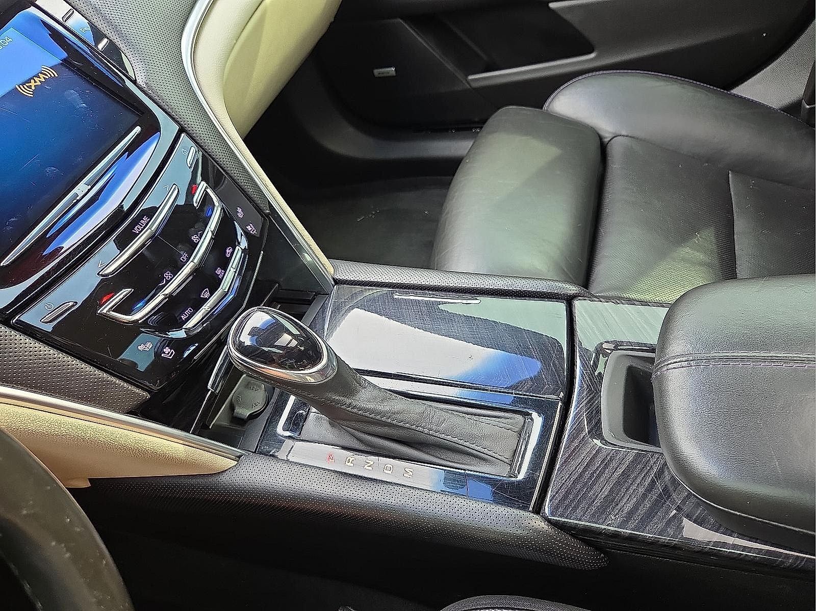 2013 Cadillac XTS Platinum