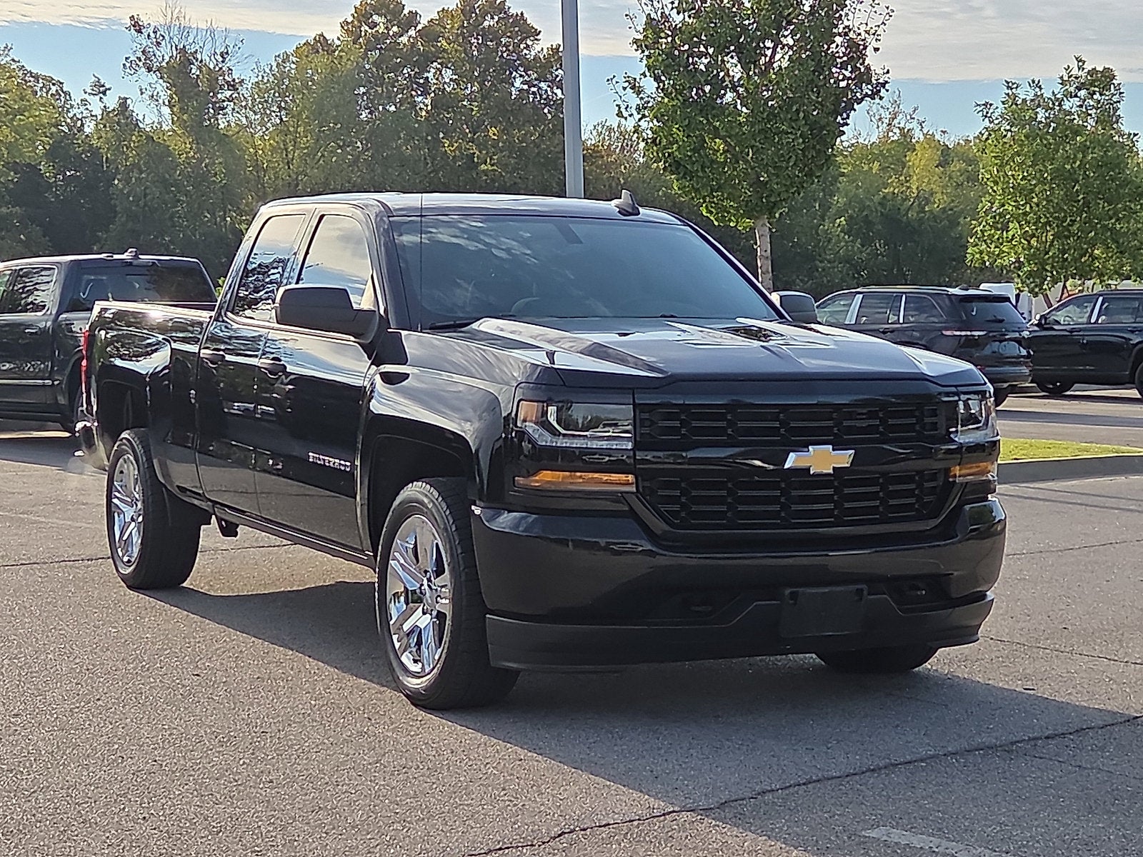 2019 Chevrolet Silverado 1500 LD Silverado Custom
