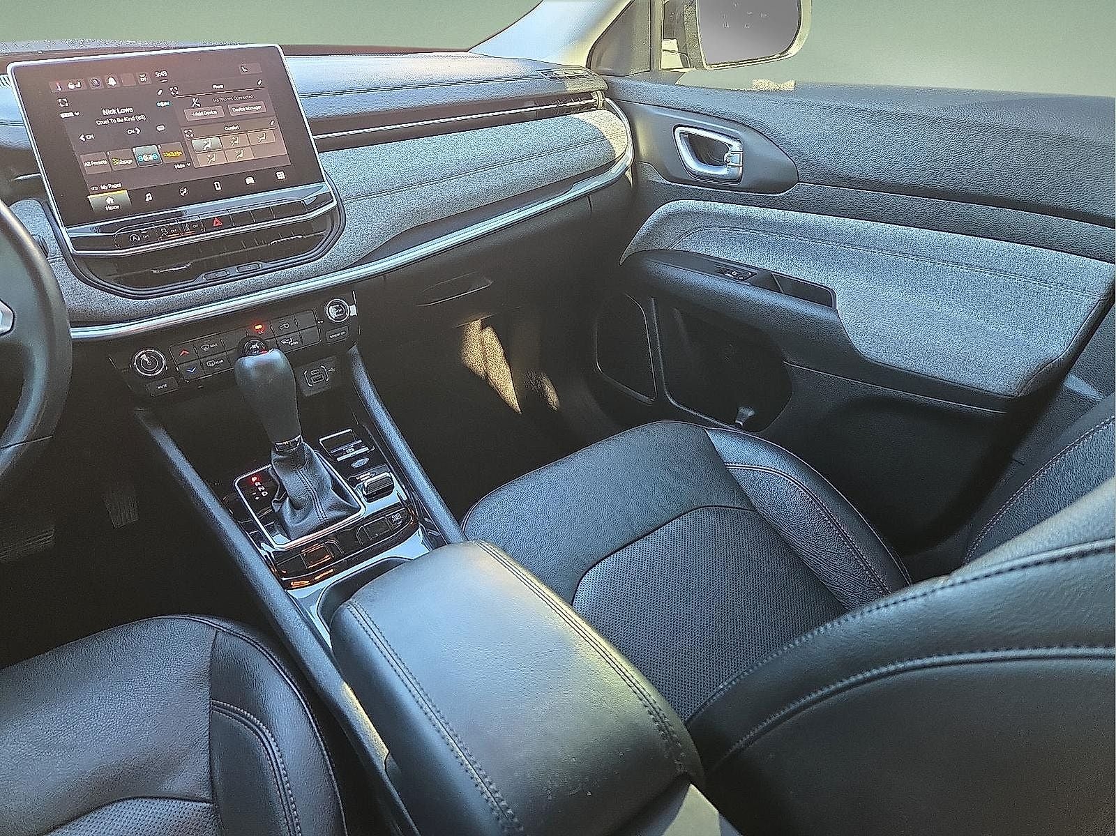 2022 Jeep Compass Latitude Lux 4x4