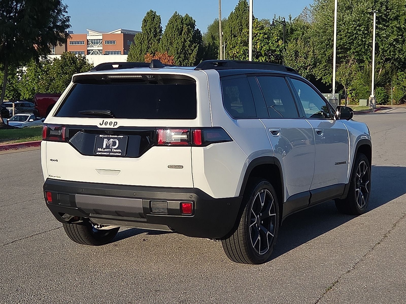 2026 Jeep Cherokee CHEROKEE OVERLAND 4X4