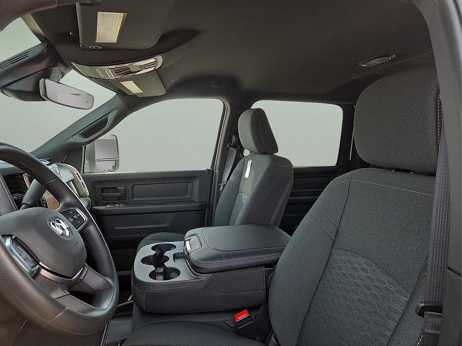 2026 RAM Ram 3500 RAM 3500 TRADESMAN CREW CAB 4X4 6'4' BOX