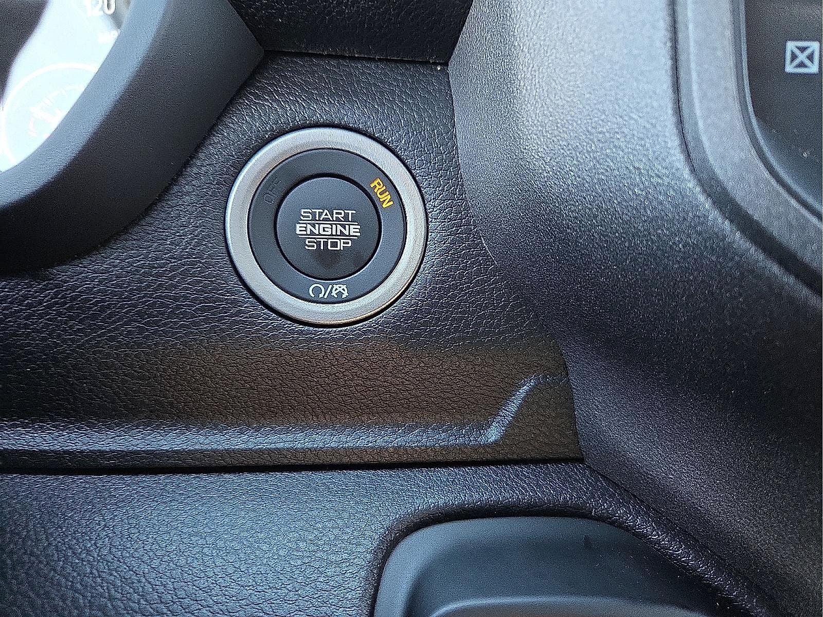 2026 RAM Ram 3500 RAM 3500 TRADESMAN CREW CAB 4X4 6'4' BOX