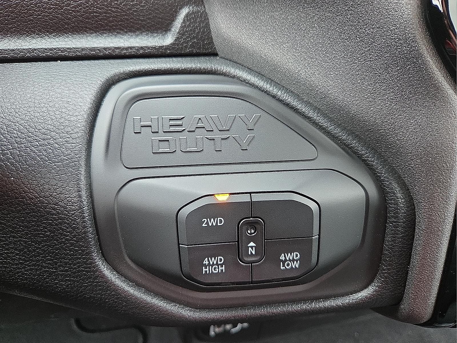 2026 RAM Ram 3500 RAM 3500 TRADESMAN CREW CAB 4X4 6'4' BOX