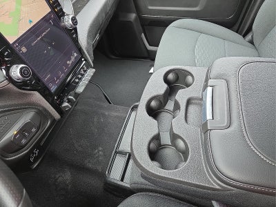 2026 RAM Ram 3500 RAM 3500 TRADESMAN CREW CAB 4X4 6'4' BOX