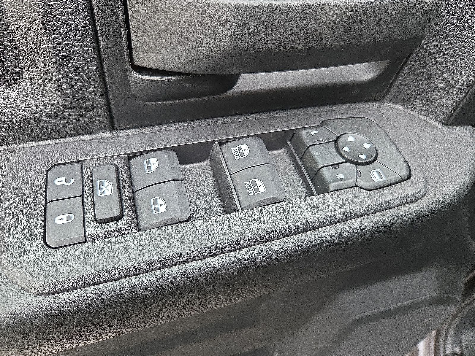 2026 RAM Ram 3500 RAM 3500 TRADESMAN CREW CAB 4X4 6'4' BOX
