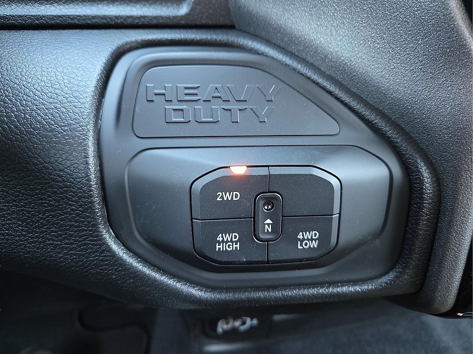 2026 RAM Ram 3500 RAM 3500 TRADESMAN CREW CAB 4X4 6'4' BOX