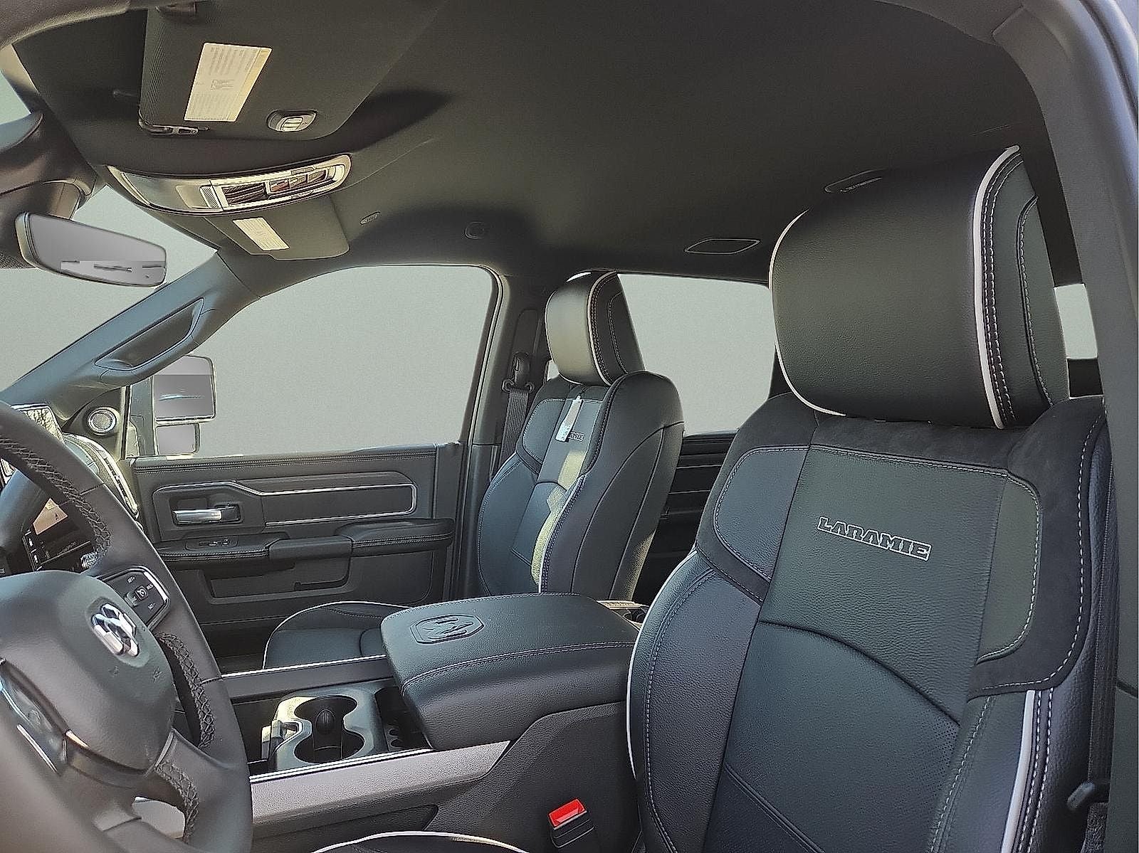 2026 RAM Ram 3500 RAM 3500 LARAMIE CREW CAB 4X4 6'4' BOX