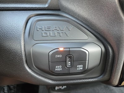 2026 RAM Ram 2500 RAM 2500 BLACK EXPRESS CREW CAB 4X4 8' BOX