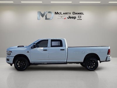 2026 RAM Ram 2500 RAM 2500 BLACK EXPRESS CREW CAB 4X4 8' BOX