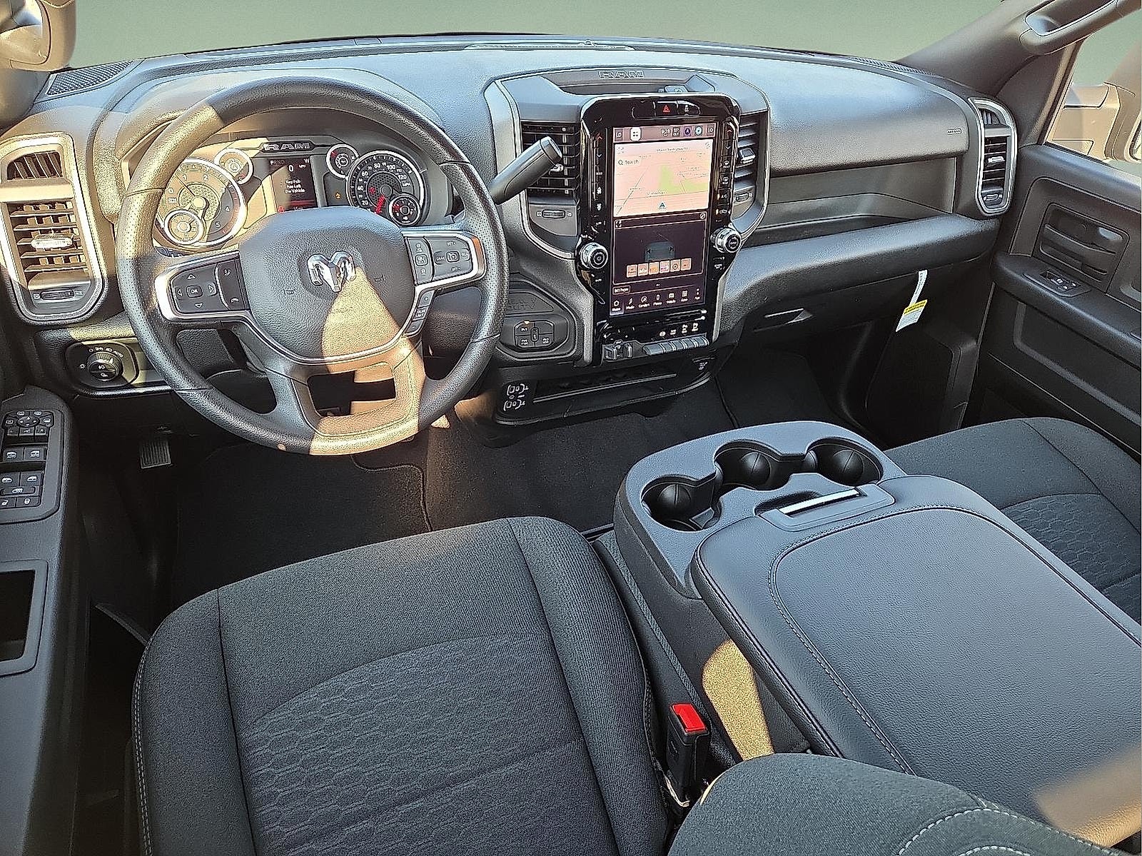 2026 RAM Ram 2500 RAM 2500 BLACK EXPRESS CREW CAB 4X4 8' BOX