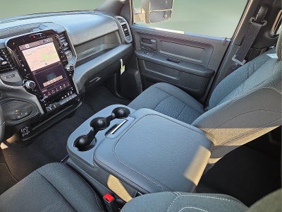 2026 RAM Ram 2500 RAM 2500 BLACK EXPRESS CREW CAB 4X4 8' BOX