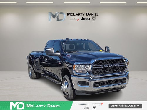 2024 RAM 3500 Tradesman Crew Cab 4x4 8' Box