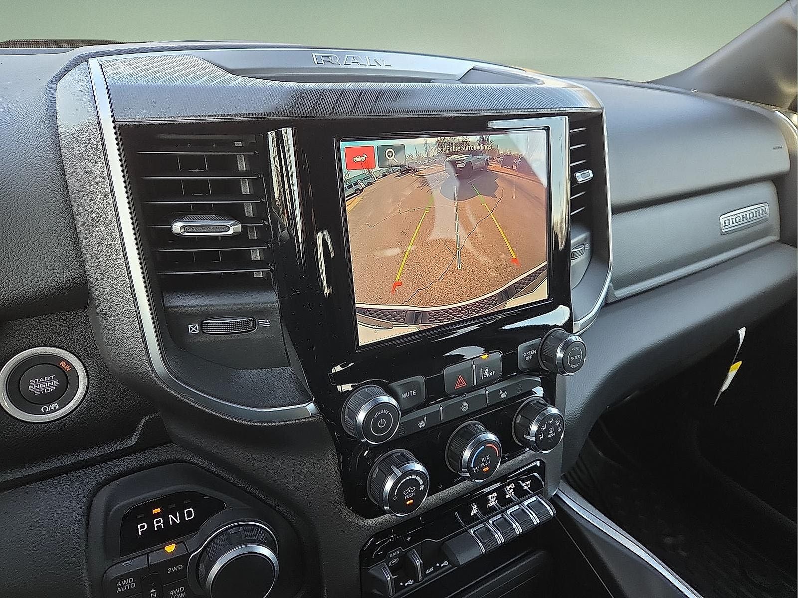 2025 RAM Ram 1500 RAM 1500 BIG HORN CREW CAB 4X4 5'7' BOX