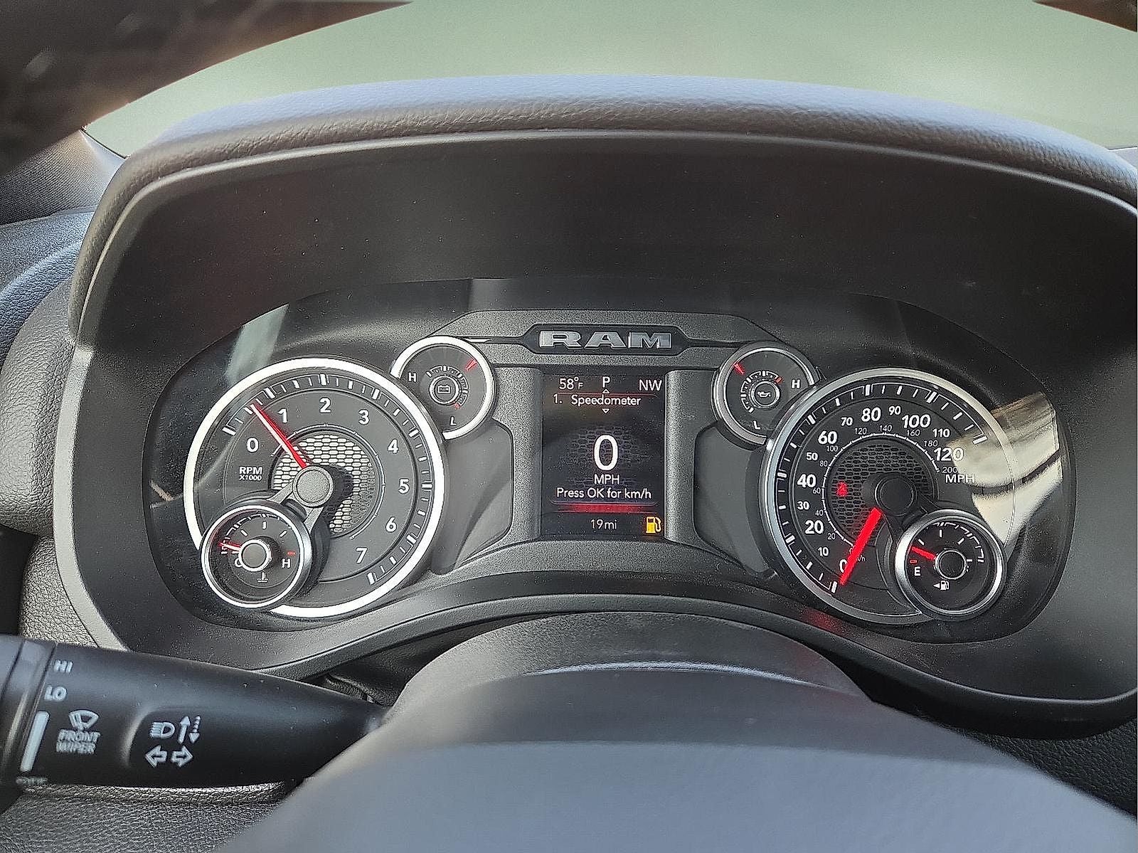 2025 RAM Ram 1500 RAM 1500 BIG HORN CREW CAB 4X4 5'7' BOX