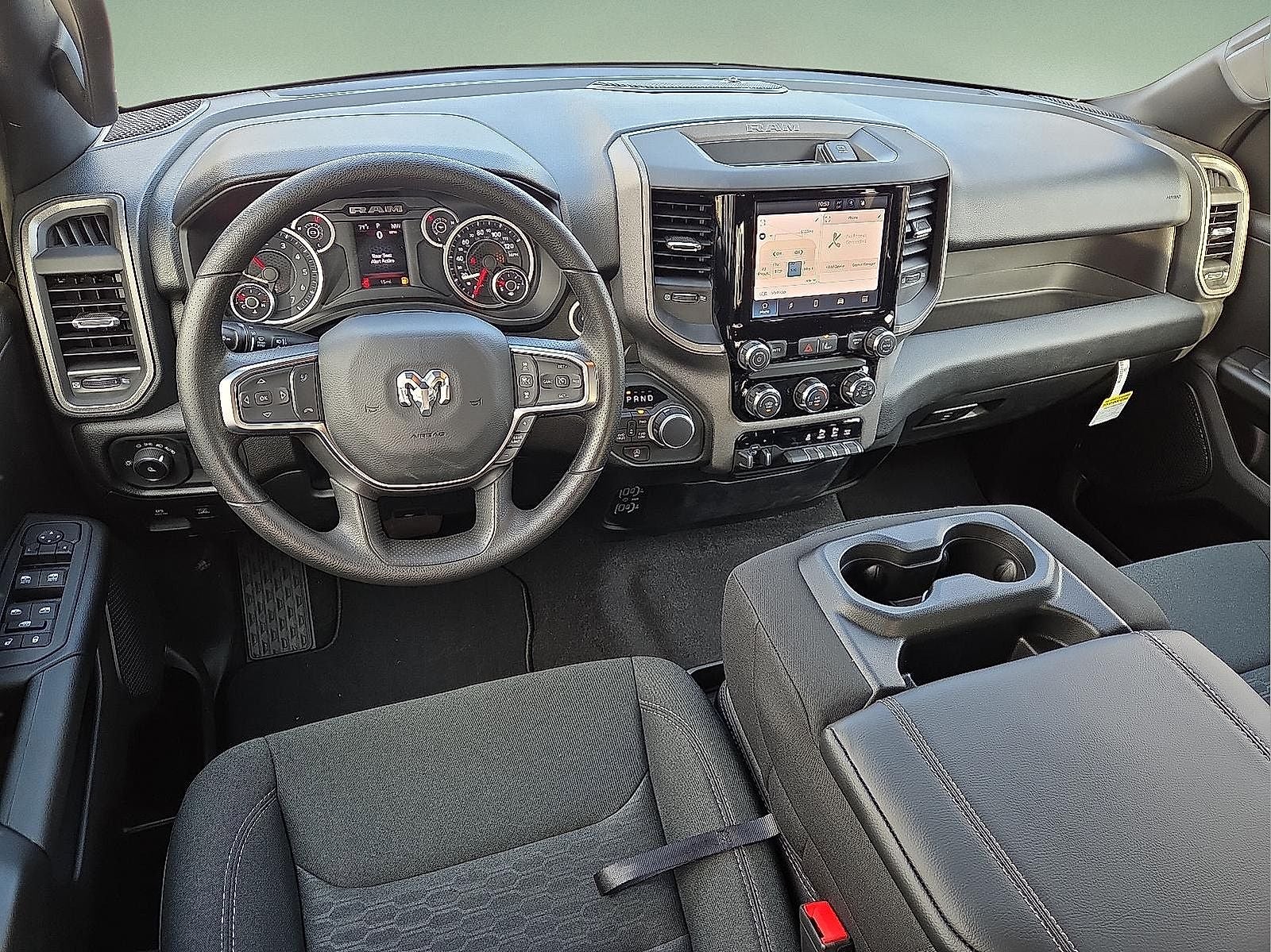 2026 RAM Ram 1500 RAM 1500 TRADESMAN CREW CAB 4X4 5'7' BOX