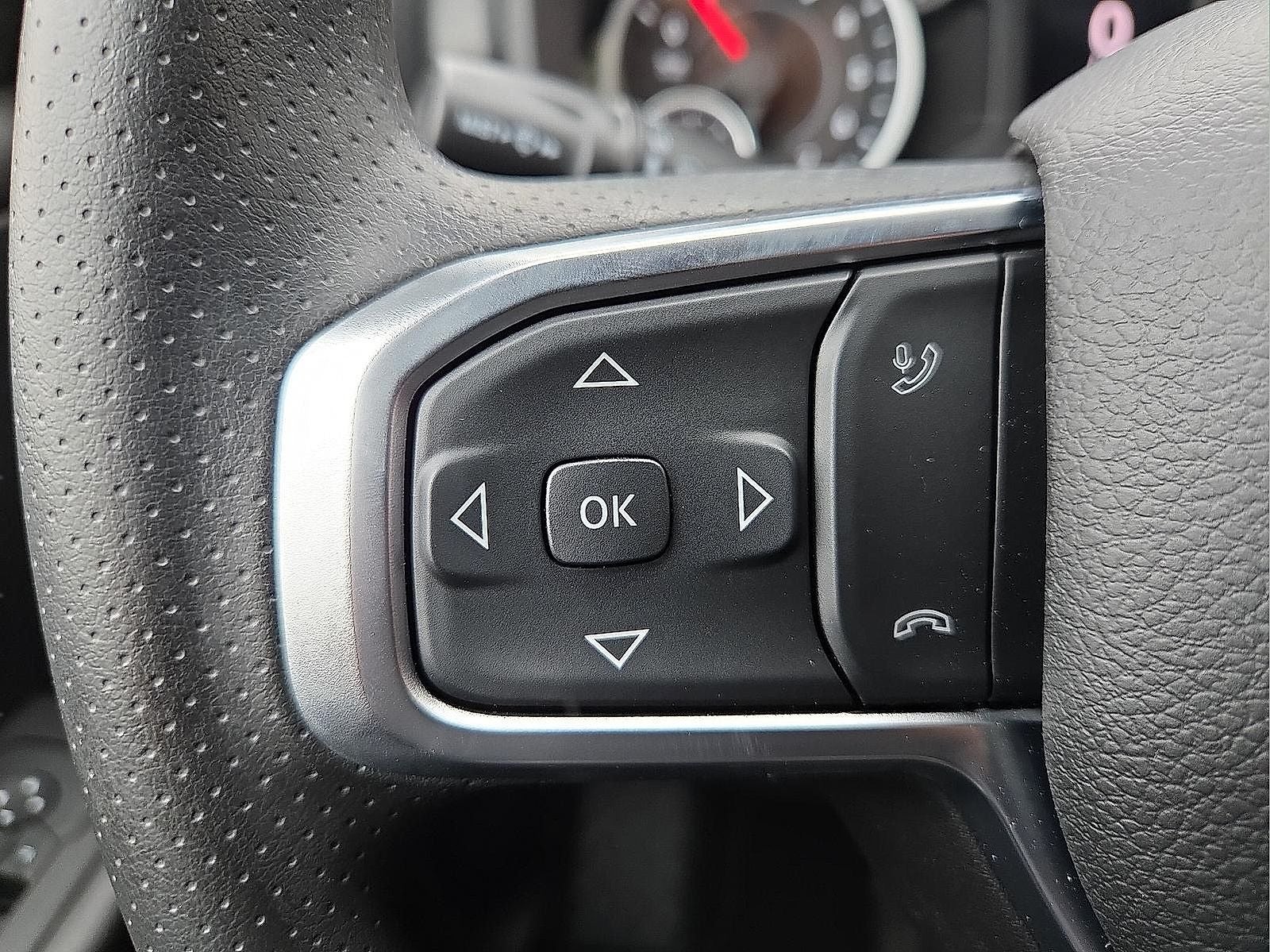 2026 RAM Ram 1500 RAM 1500 TRADESMAN CREW CAB 4X4 5'7' BOX