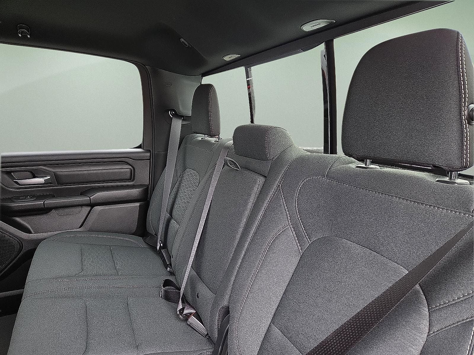 2026 RAM Ram 1500 RAM 1500 TRADESMAN CREW CAB 4X4 5'7' BOX