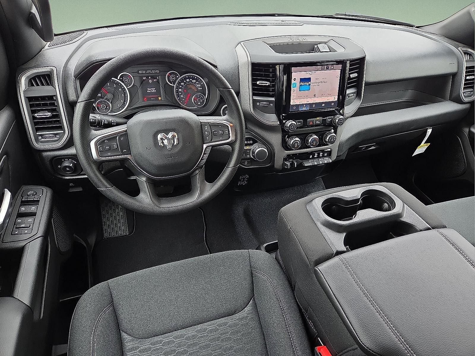 2026 RAM Ram 1500 RAM 1500 TRADESMAN CREW CAB 4X4 5'7' BOX