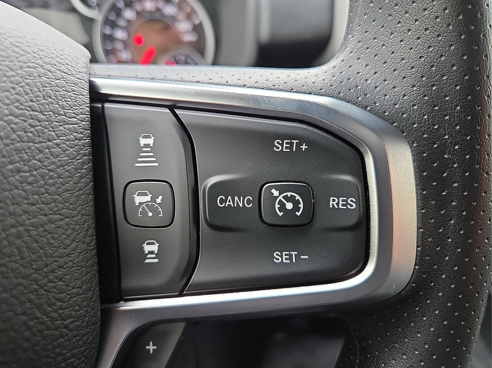 2026 RAM Ram 1500 RAM 1500 TRADESMAN CREW CAB 4X4 5'7' BOX