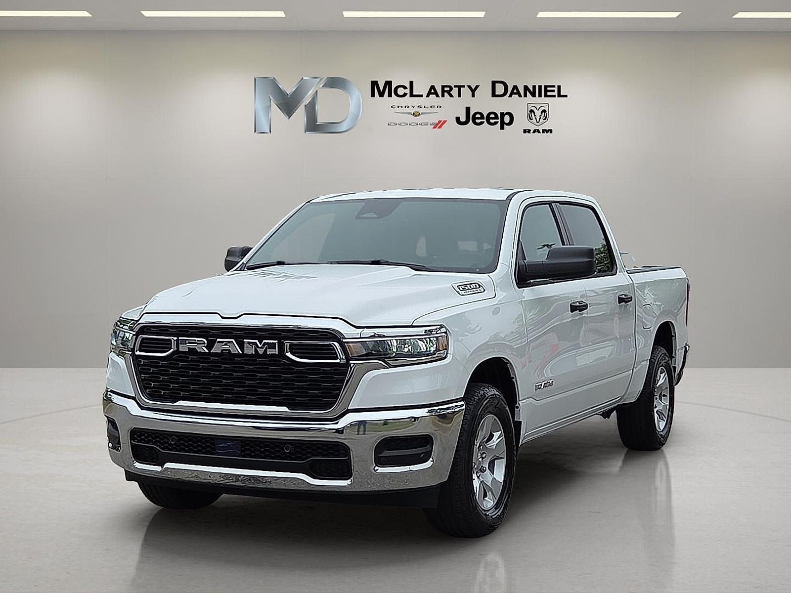 2026 RAM Ram 1500 RAM 1500 TRADESMAN CREW CAB 4X4 5'7' BOX