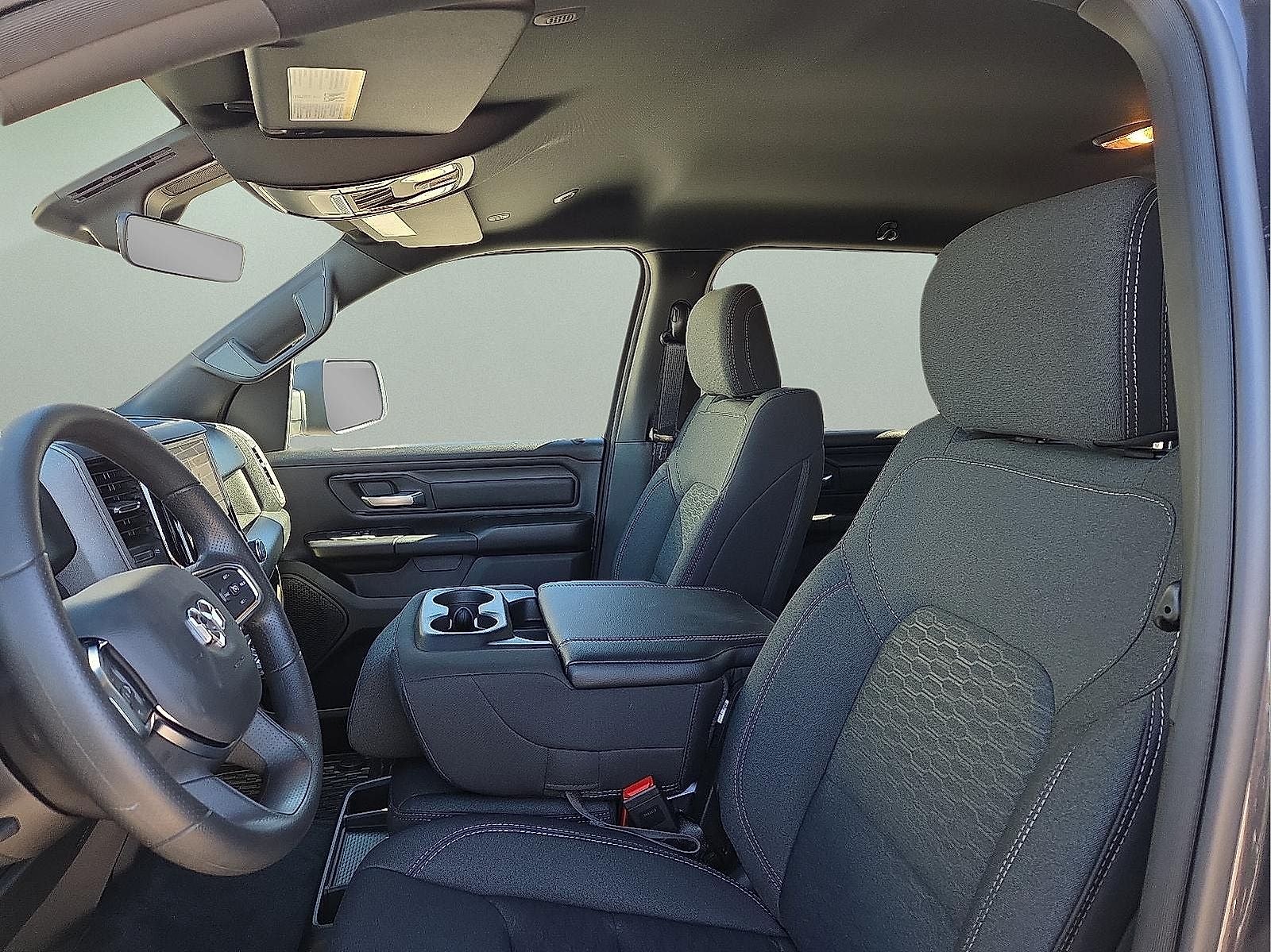 2026 RAM Ram 1500 RAM 1500 TRADESMAN CREW CAB 4X4 5'7' BOX