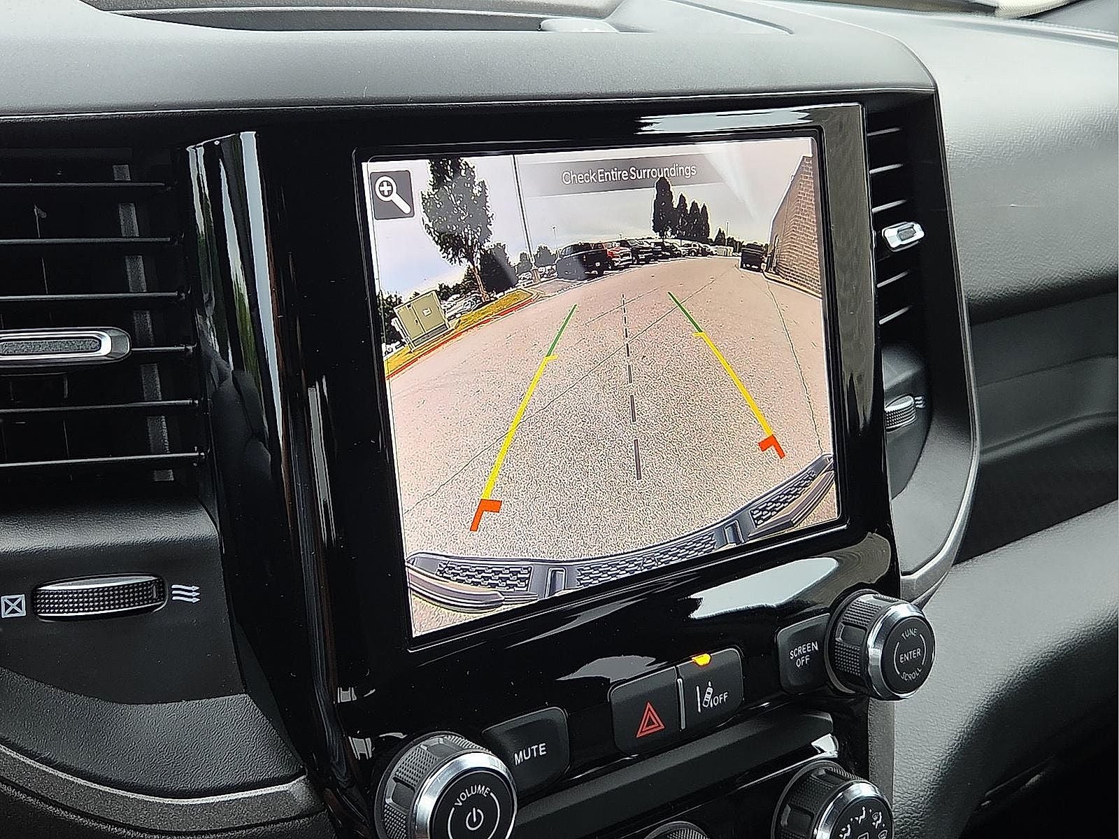 2026 RAM Ram 1500 RAM 1500 TRADESMAN CREW CAB 4X4 5'7' BOX