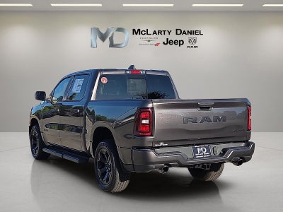 2026 RAM 1500 RAM 1500 EXPRESS CREW CAB 4X4 5'7' BOX